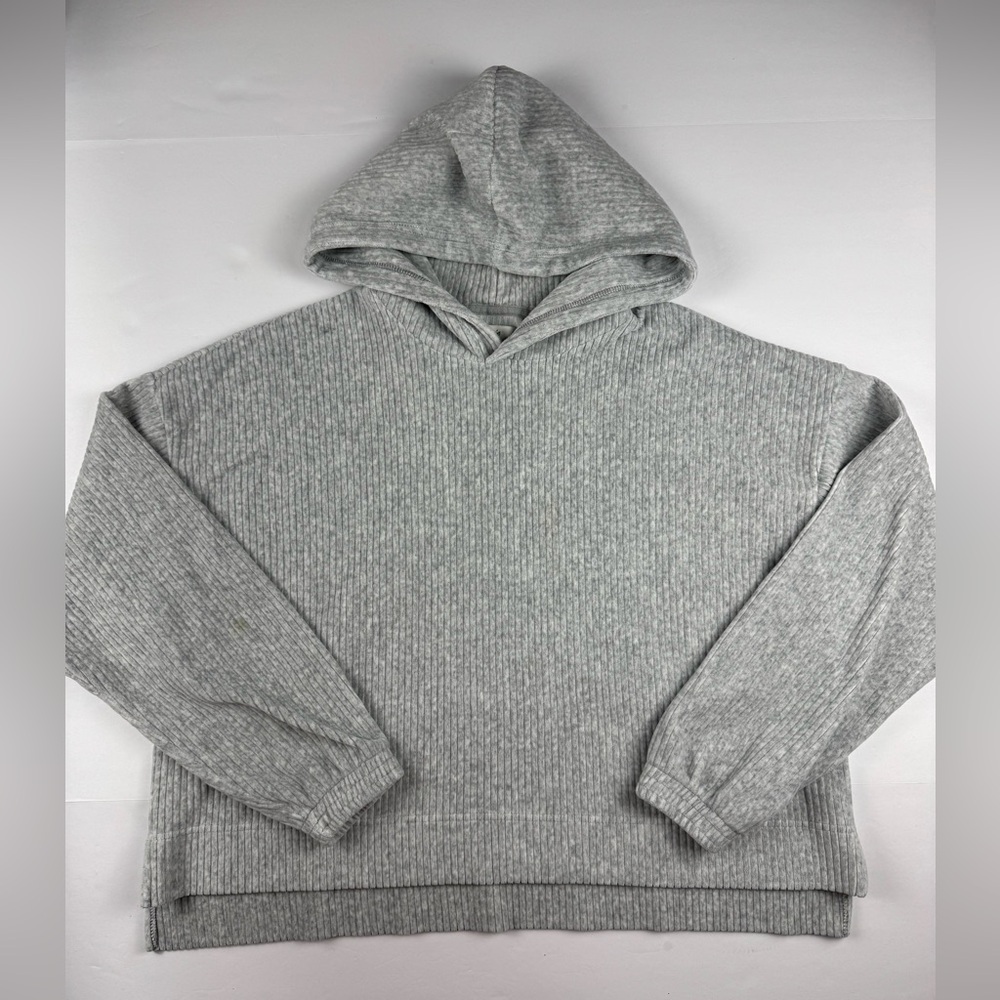 aerie Women’s Light Gray Ribbed Hooded Sweatshirt size Medium